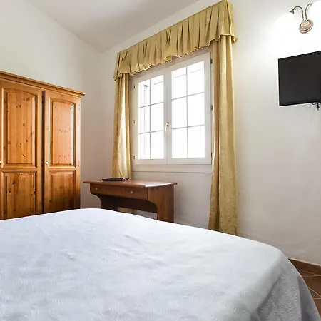 Raimonda Сasa de vacaciones Putifigari